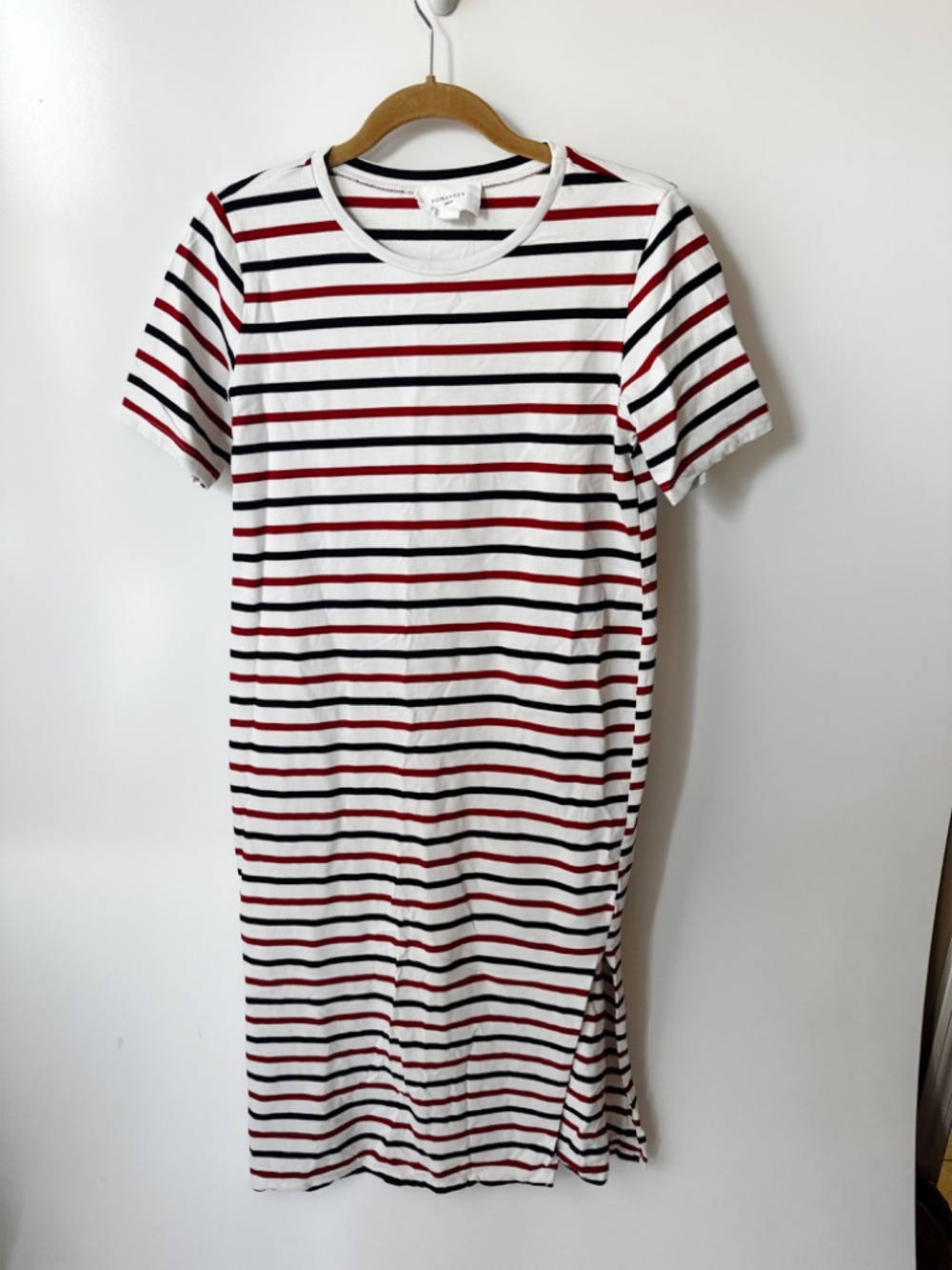 Tuckernuck Pomander Place Stripe Midi T-Shirt Dress red White Blue M - Picture 2 of 6